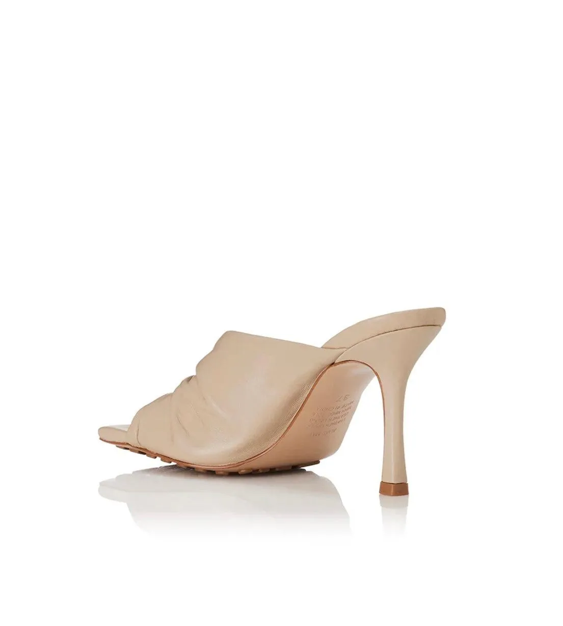 Alias Mae Leora Heel in Cream Leather