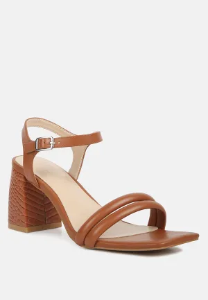 EDYTA Ankle Strap Block Heel Sandals in Tan